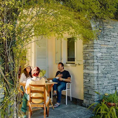 Dei Muralti- 2 Free Parkings