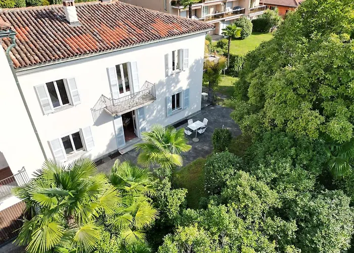 Dei Muralti- 2 Free Parkings *