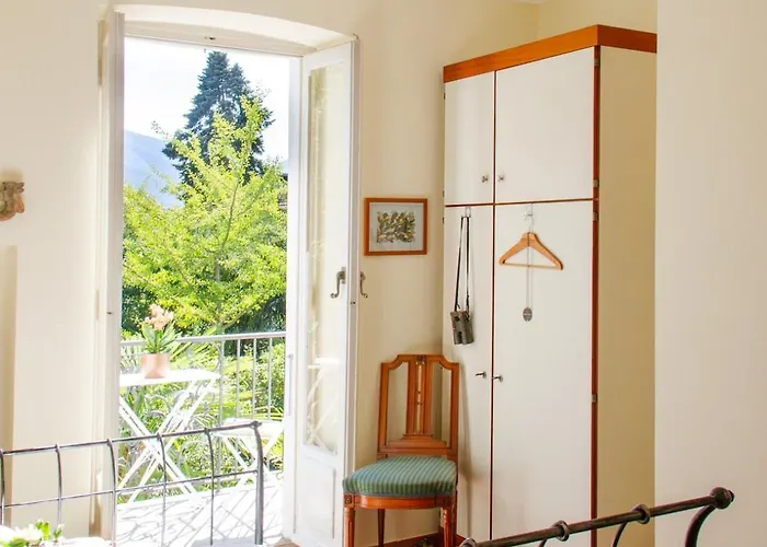 Dei Muralti- 2 Free Parkings