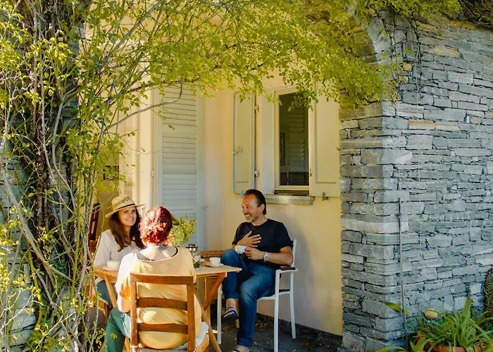 Dei Muralti- 2 Free Parkings